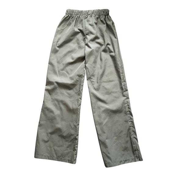 ASOS DESIGN casual parachute gray cargo pants M wide leg front pockets - Picture 2 of 9